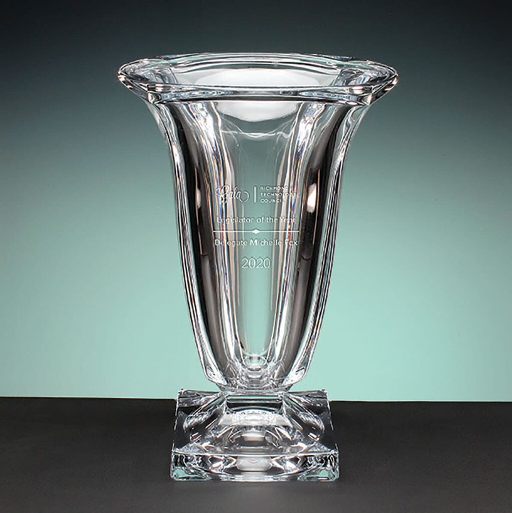 Magma Vase, Optic