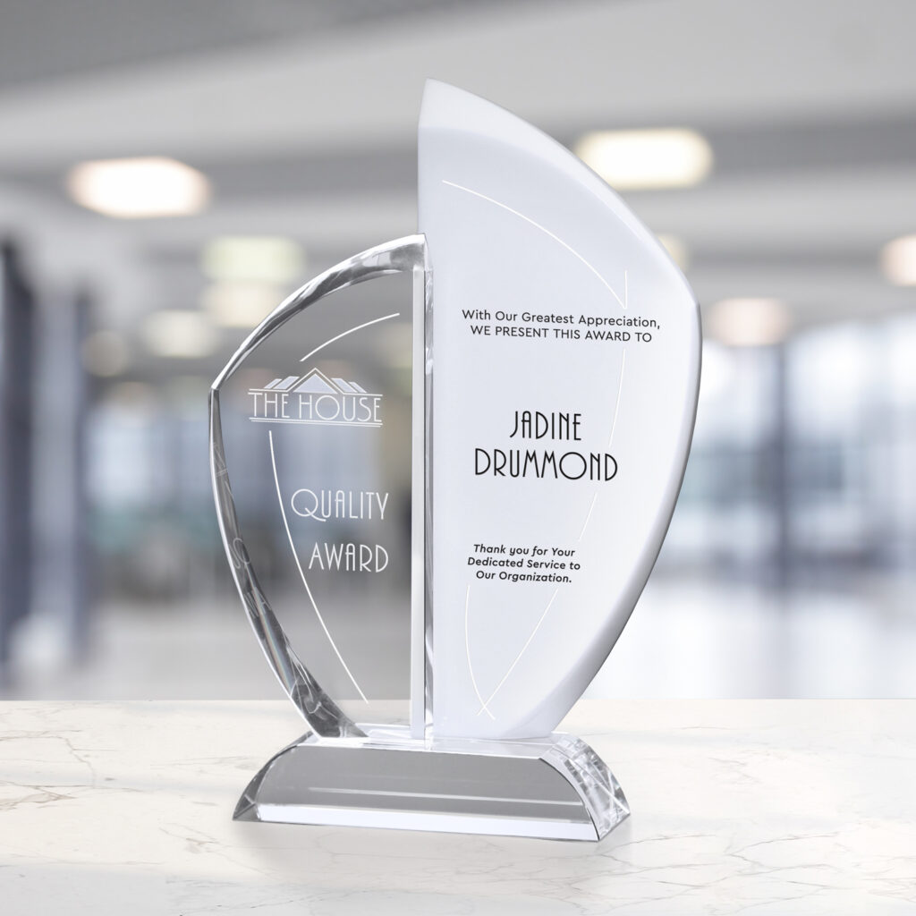 Opal Award, Optic
