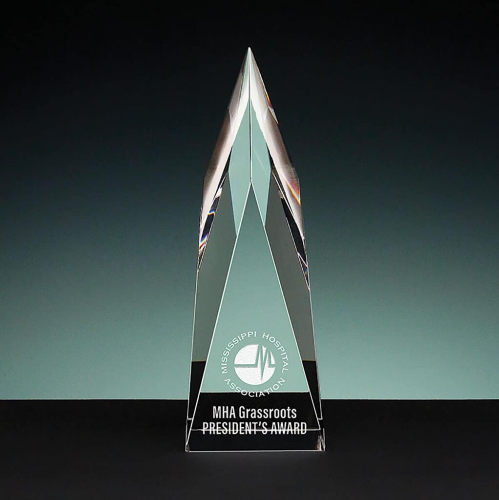 Steeple Award, Optic
